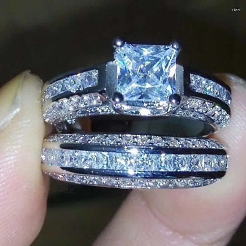 Anéis de cluster perdem dinheiro laboratório de diamante anel de diamante conjunto 10kt Braia de casamento de noivado de ouro para mulheres Presente de joalheria da festa de promessa