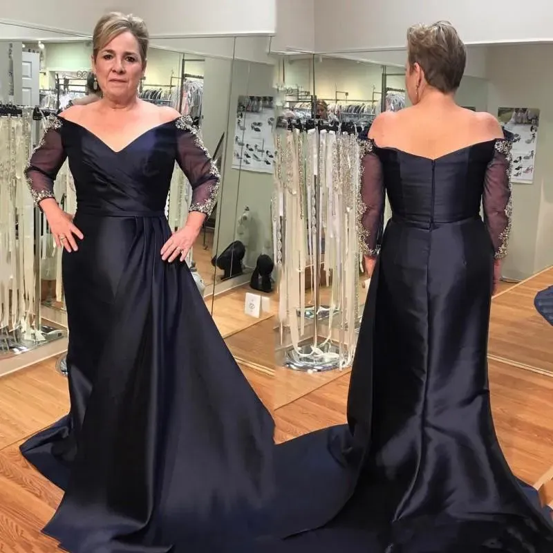 Glamorous Black Mother Of The Groom Dresses Pleated Long Sleeves Wedding Guest Dresses Elegant Off The Shoulder Formal Gowns