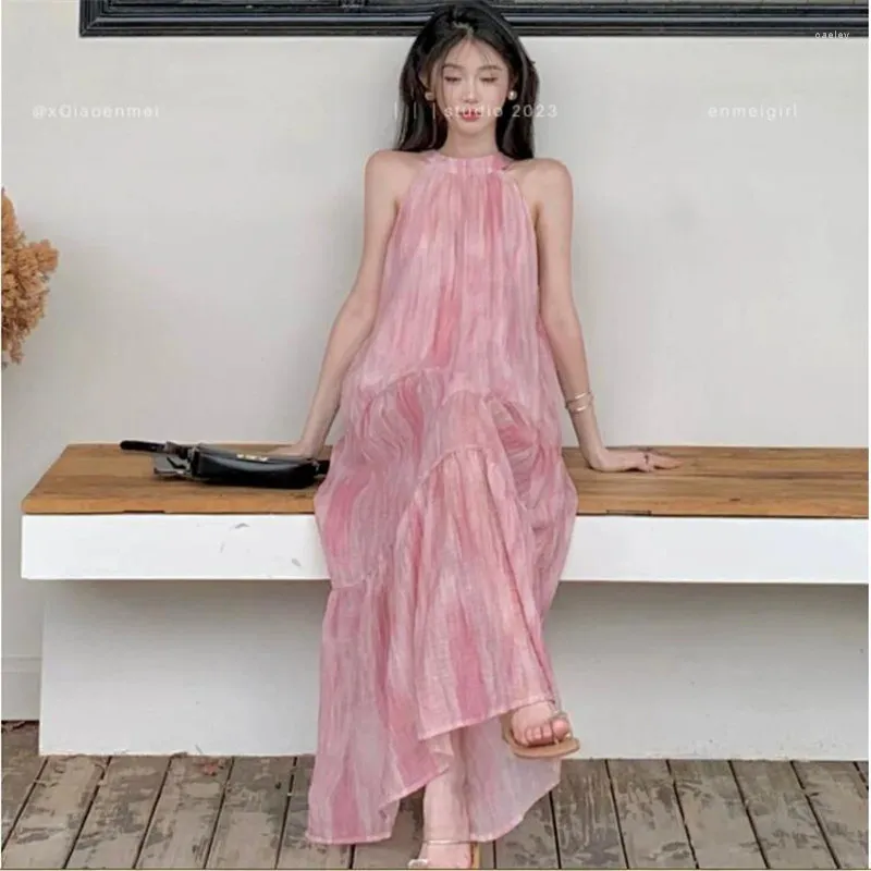 Casual klänningar sommar mode söt lång rosa klänning för kvinnor först älskar mild ärmlös halter lös semester strand po kjol