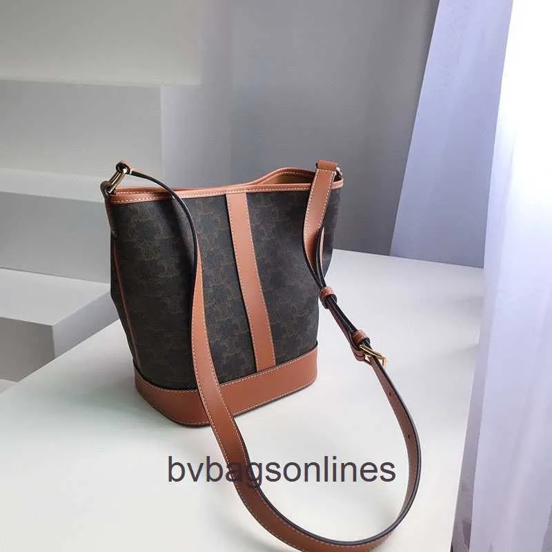 High end Designer bags for women Celli New Leather Water Bucket Bag for Leisure Middle Bag Diagonal Womens Bag original 1:1 with real logo and box