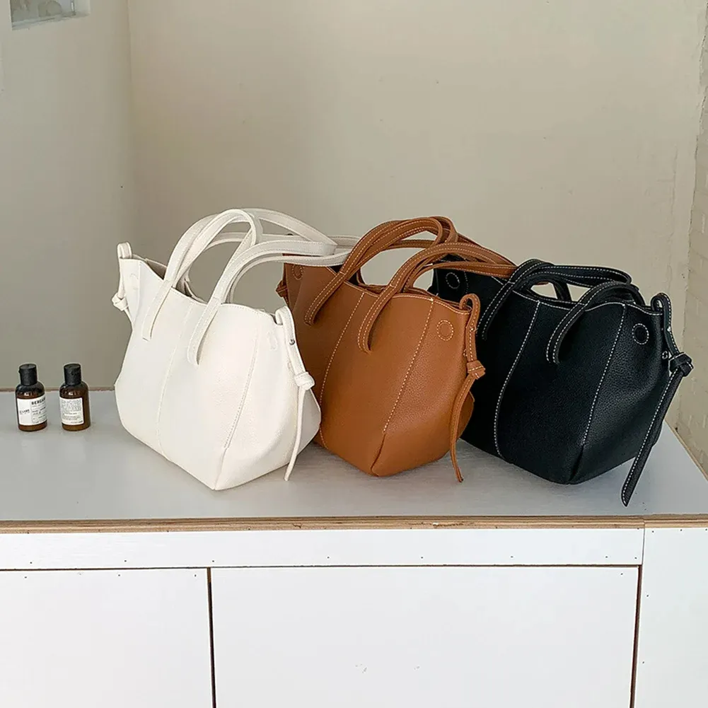 Zachte tete tote dames werk ontwerper luxe grote capaciteit onderarm schoudertas casual veelzijdige 2024 nieuwe handtassen vintage