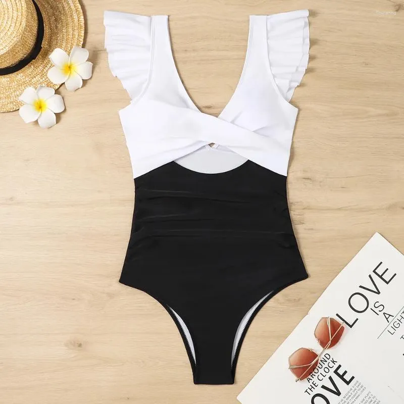 Swimwear Women 2024 Ruffle V-Neck One Piece Swimsuit Femmes Patchwork Patchwork Beach Wear Fssuel Body Body Body Body Femme