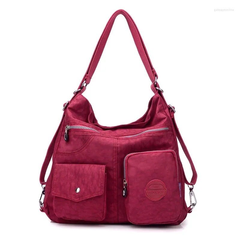 Bolsas de ombro bolsas de luxo feminino designer de pano de nylon à prova d'água para 2024 Lady Bag de grande capacidade