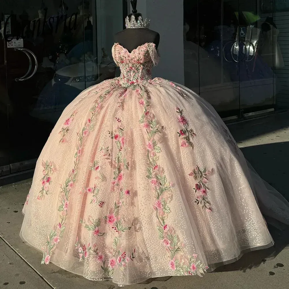 화려한 화려한 꽃 아플리크 레이스 볼 가운 Quinceanera 드레스 어깨 환상 코르셋 달콤한 멍청이 드 xv anos