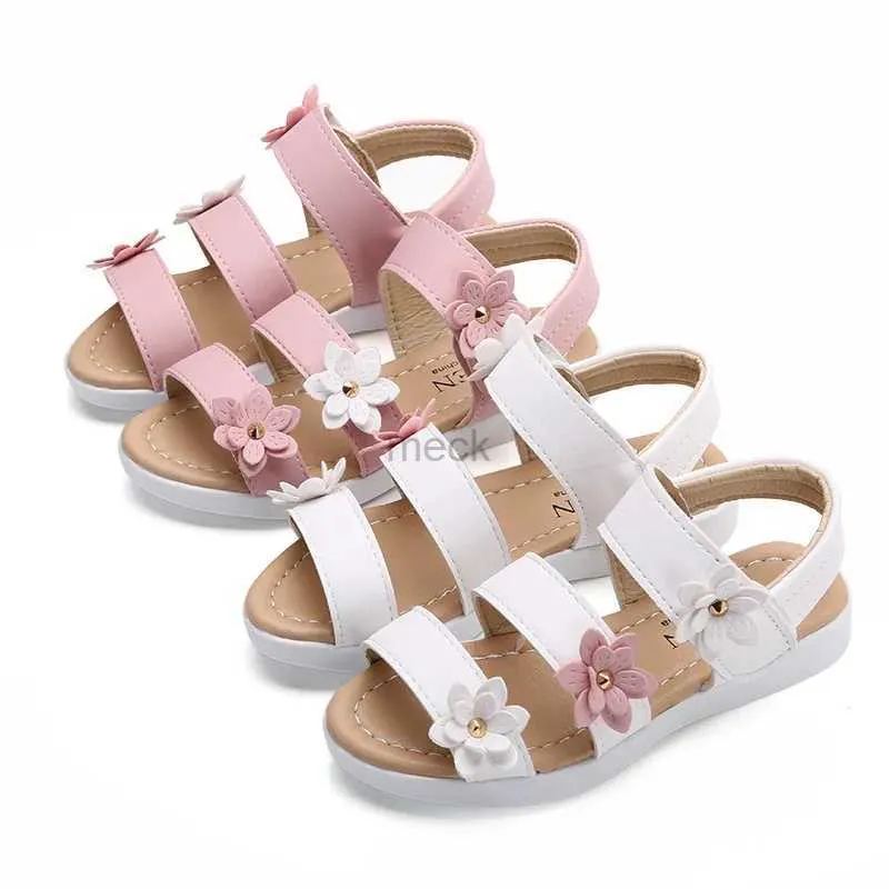 Sandaler flickor sandaler tre blommor romerska skor mode sommar nya mjuka sulor icke-halkbarn strandskor babyskor barn skor 240419