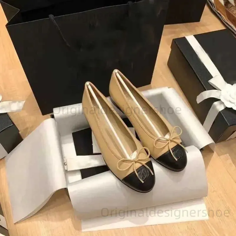 Casual schoenen Hoge versie 22 Nieuwe Tweed Style Dames Flat Bow Decoratie voor comfortabele en gladde hoge hiel balletschoenen T240419