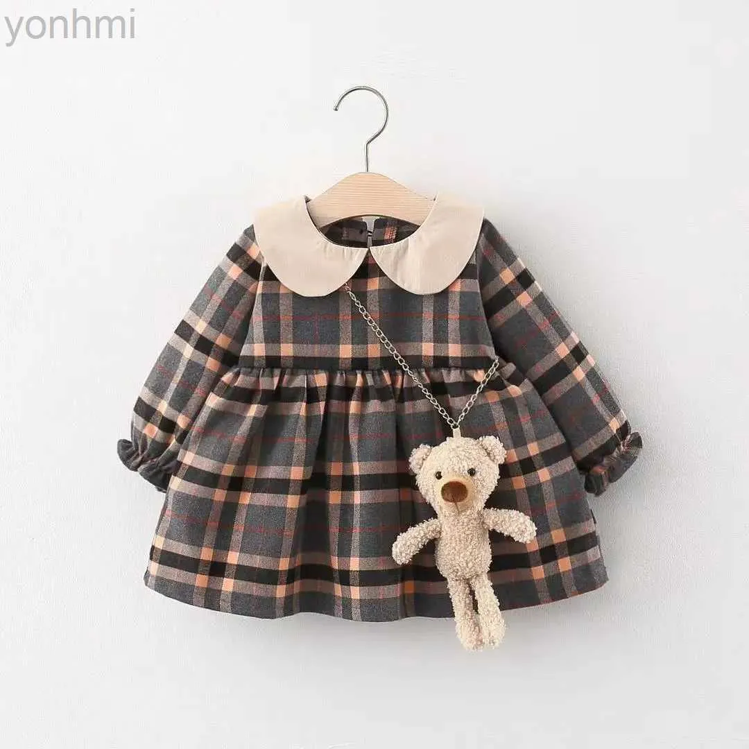 Girl's Dresses 2PCS Baby Girl Clothes Autumn And Winter Corduroy Dress Sweet And Cute Princess Dress Thick Warm Dress Baby Dress With Bag d240423