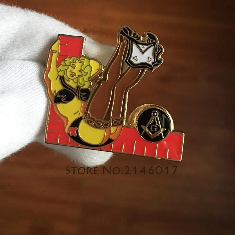 2pcs Sexy Red Yellow Masonic Lapel Pin Freemason Soft Enamel Pins and Brooch Masons Ladies of the Lodge Blonde PinUp Girl Model 240412