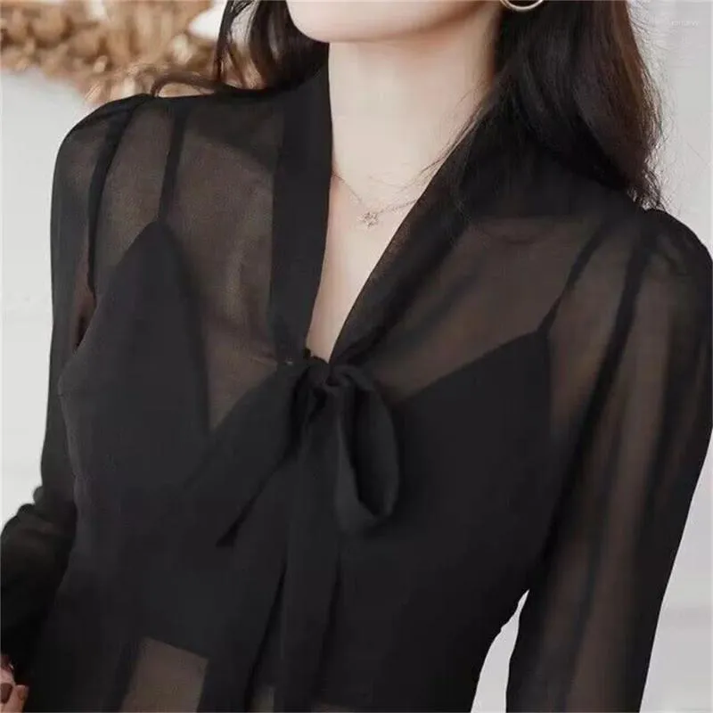 Blouses pour femmes Blouse en mousseline de soie