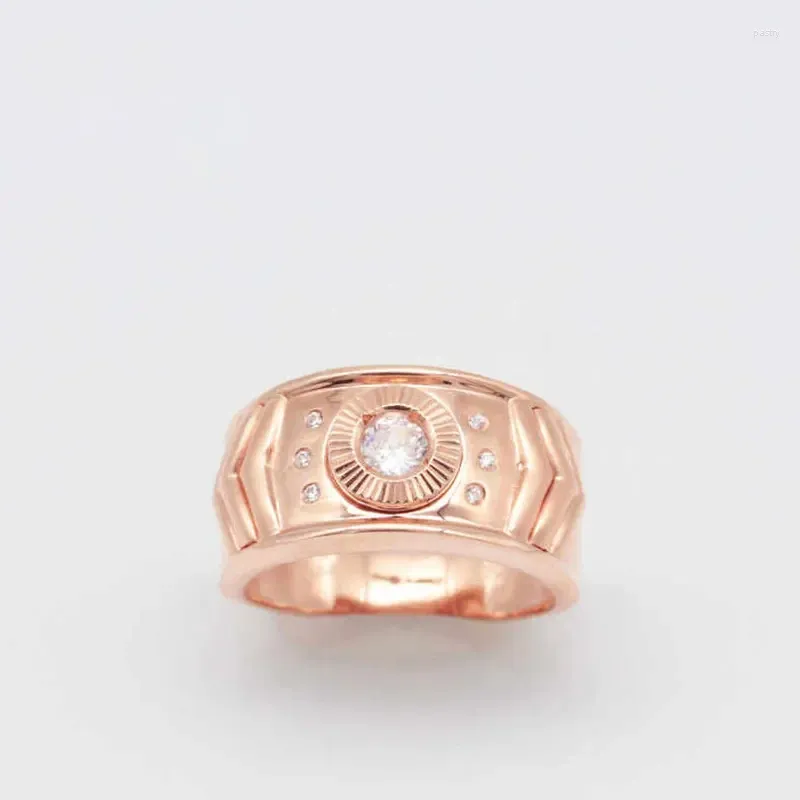 Clusterringe Leichte Luxus Klassiker 585 Purpur Gold plattiert 14k Rose Mode Hochzeitsmänner Kristall Verstellbarer Schmuck