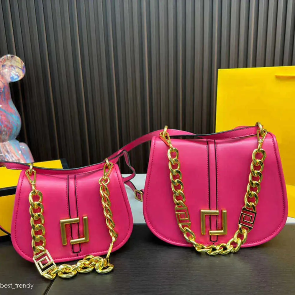 Designer Women's Vintage Pink Leather Saddle Chain Crossbody Handbag