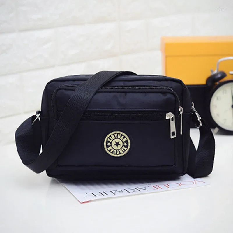 Shoulder Bags DOLOVE Single Messenger Bag Women's Small Crossbody Change Mobile Phone Manufacturer Wholesale