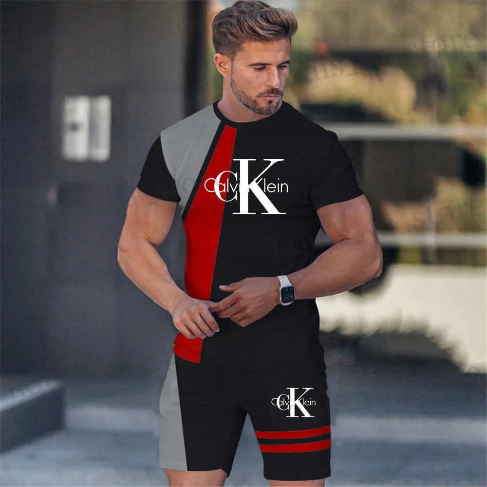 Men's Tracksuits 2024 Summer Popular Mens T-Shirt+Shorts Set Mens Sports Set Printed Leisure Fashion Shirt Shirt T-Shirt مجموعة الركض T240419