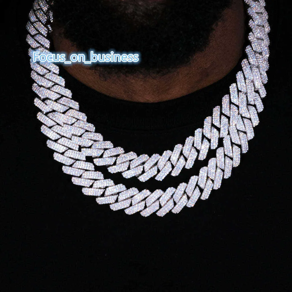 Snabb sjöfart Hip Hop -smycken för män Kvinnor Anpassade 925 Sterling Silver Iced Out 18mm Cuban Link Moissanite Chain