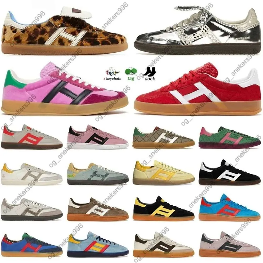 Chaussures de créateurs Imprimé argent Metallic Spezial Designer Shoes Men Femmes Femmes sportives et riches Pink Velvet Cloud Mens Shoe Sports Sneakers Trainers