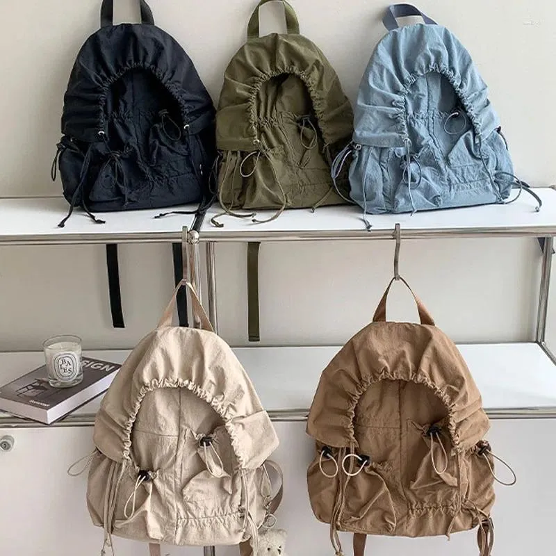 Backpack Hylhexyr simples nylon feminino Casual Casual Casual Pleated Style Backpacks Bag 2024