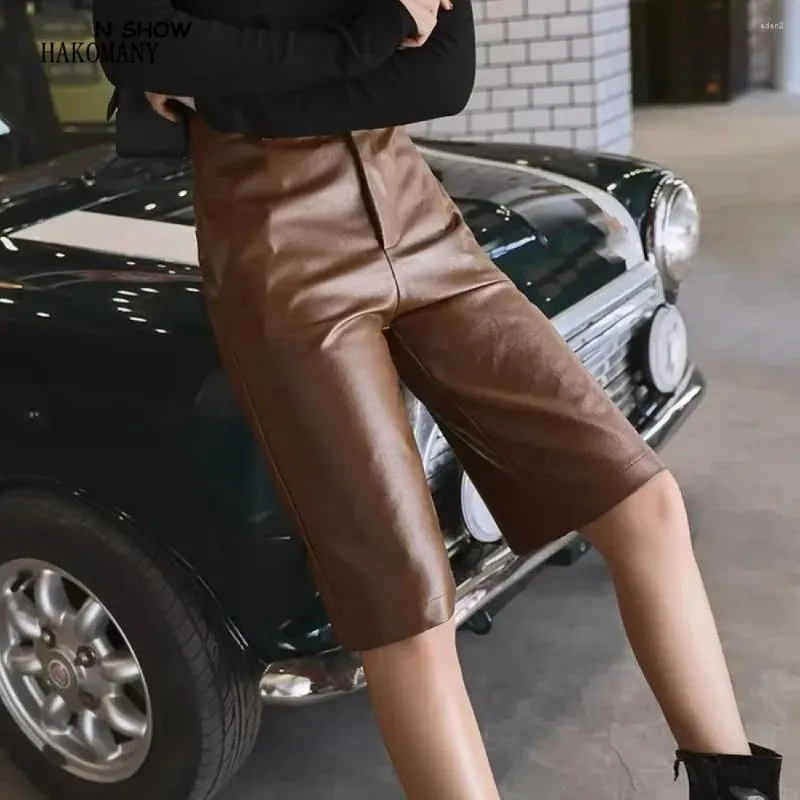 Damskie spodenki 2024 Kobiety jesienne wysoką talię kolan faux skórzaną retro styl BF Krótkie proste spodnie swobodne spodnie luźne dno