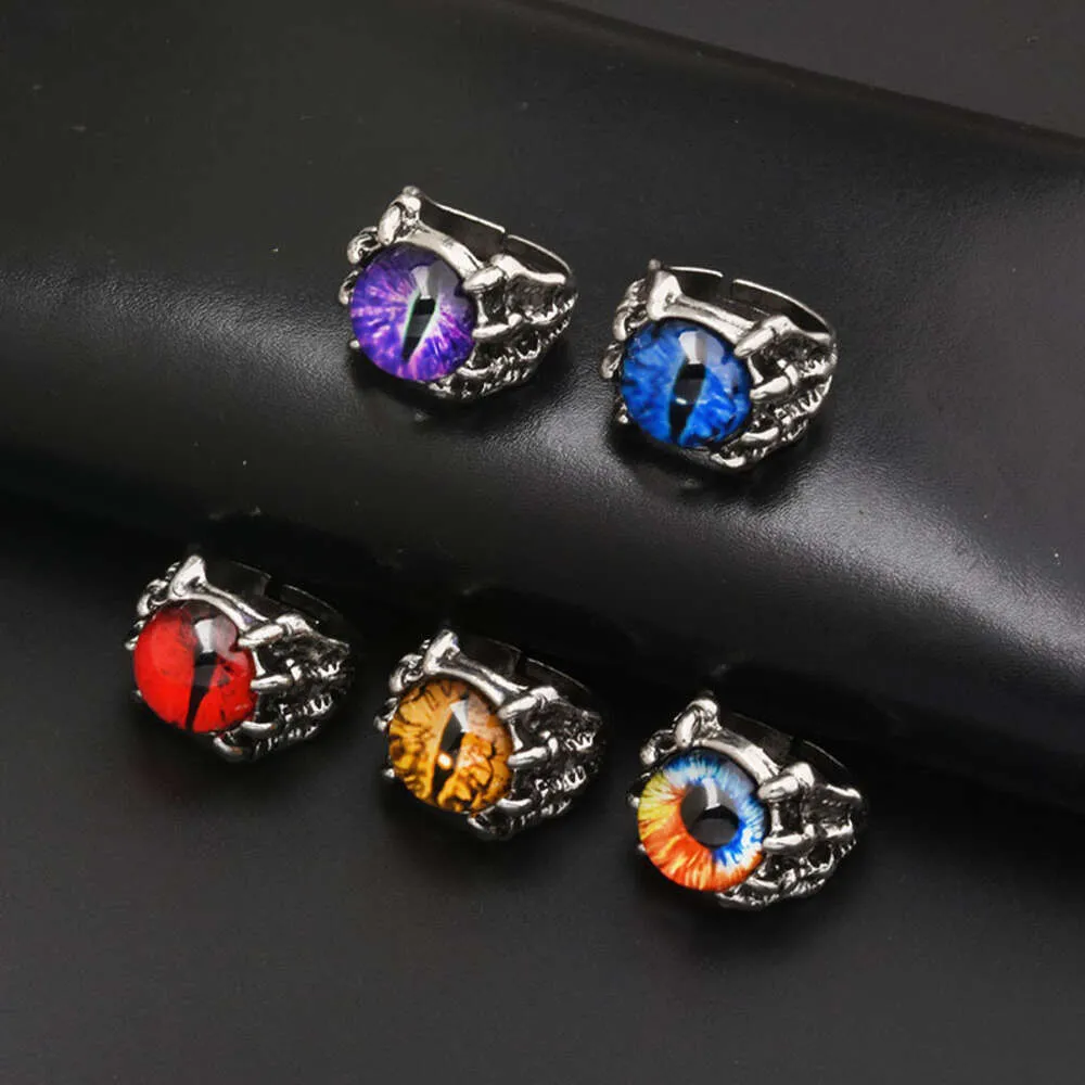 Hot Selling Claw Demon Eye Ring Personalized Blue Mens Trendy