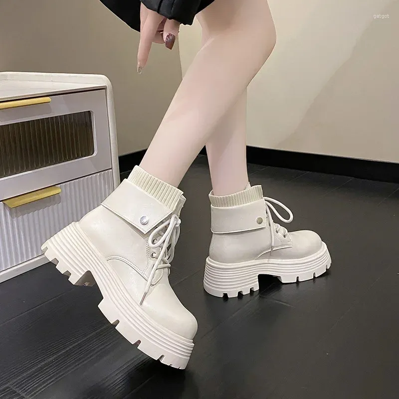 Casual Shoes 2024 Autumn Winter British Knight Boots Female Velvet Schoolgirl Short Ins Fashion Chunky Heel Ladies