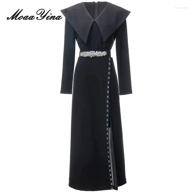 Vestidos casuales moaayina diseñador de moda de otoño negro vintage vintage solapa de manga larga fajas de diamantes recolectadas cintura delgada