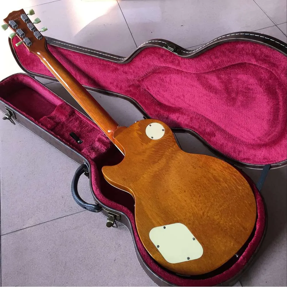 G LP LP Guitare standard Guitare Honey Peach Blossom Le col cardiaque peut être personnalisé en fonction des exigences