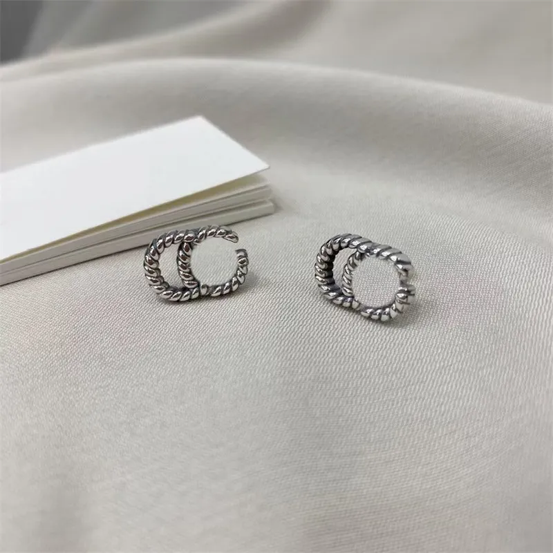 Dainty Vintage Stud Earings Designer Classic 925 Sterling Silver Color Letter Woman For Teen Girl Esthetics Jewlery Accessorie Designer Women Fashion Love Earring