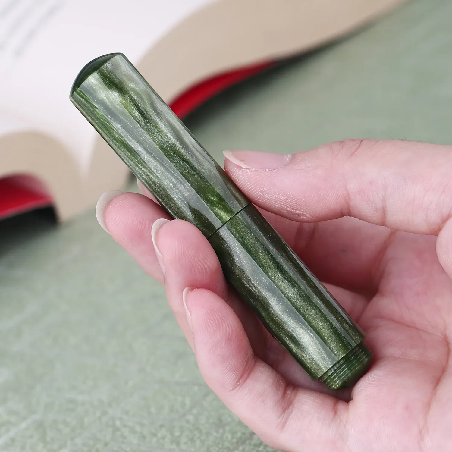 Pennor Moonman Wancai Harts Mini Green Fountain Pen Iridium EF/F NIB Portable Palm Short Travel Ink Pen Fashion Writing Office Present