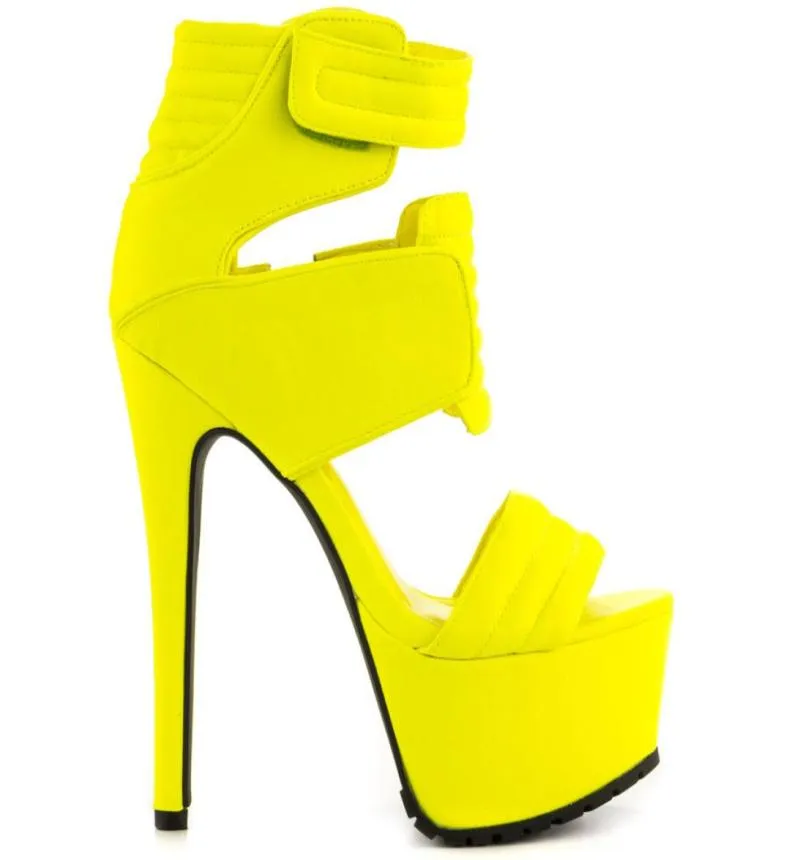 Sandales jaunes chaussures féminines talons hauts en daim plate-forme d'été chaussures de femmes pompes nouveaux conceptions de la chaussure de chaussures de chaussures boucles peu profondes mout9761143