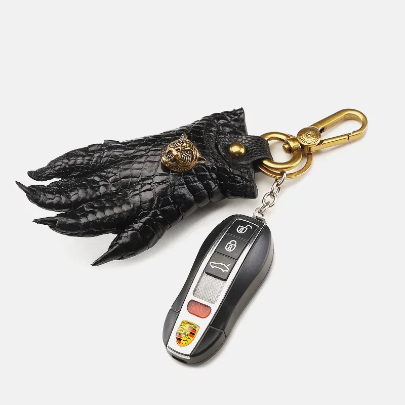 Wallets 2023 Crocodile Skin Claw Car Key Chain Tiger Head Highend Men Car Key Pendant Genuine Leather Business Car Accessories 50