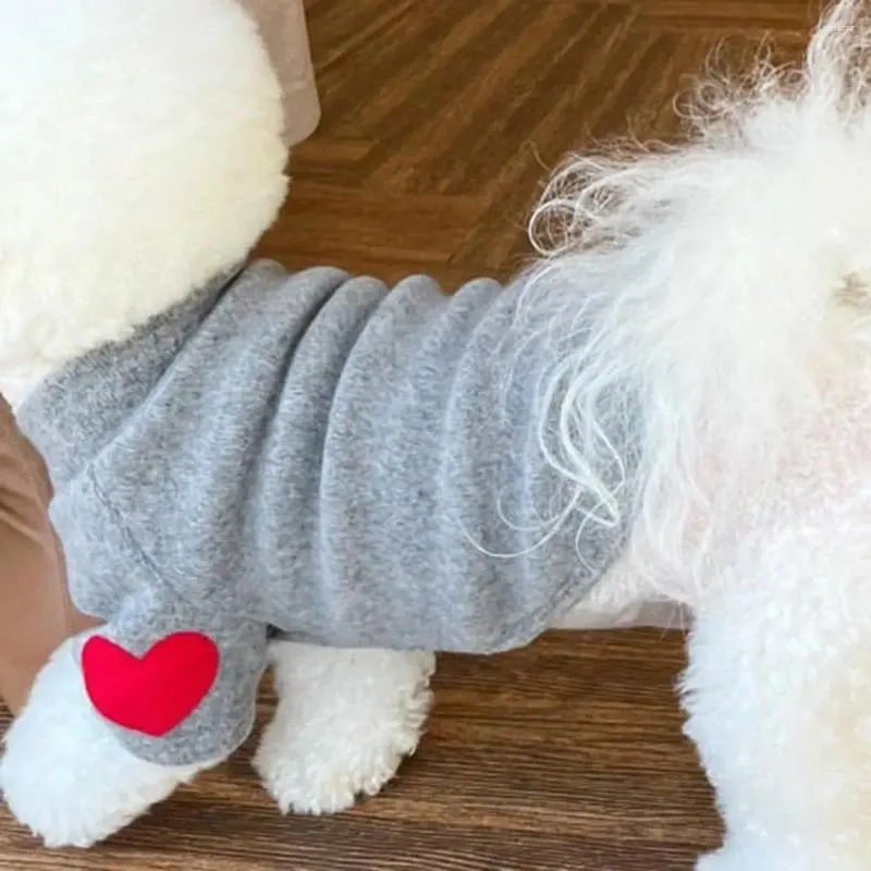犬のアパレルペットジャンパーファッショナブルな愛のパターンプルオーバー温かい2本足のシャツ柔らかい冬の小さな犬の猫