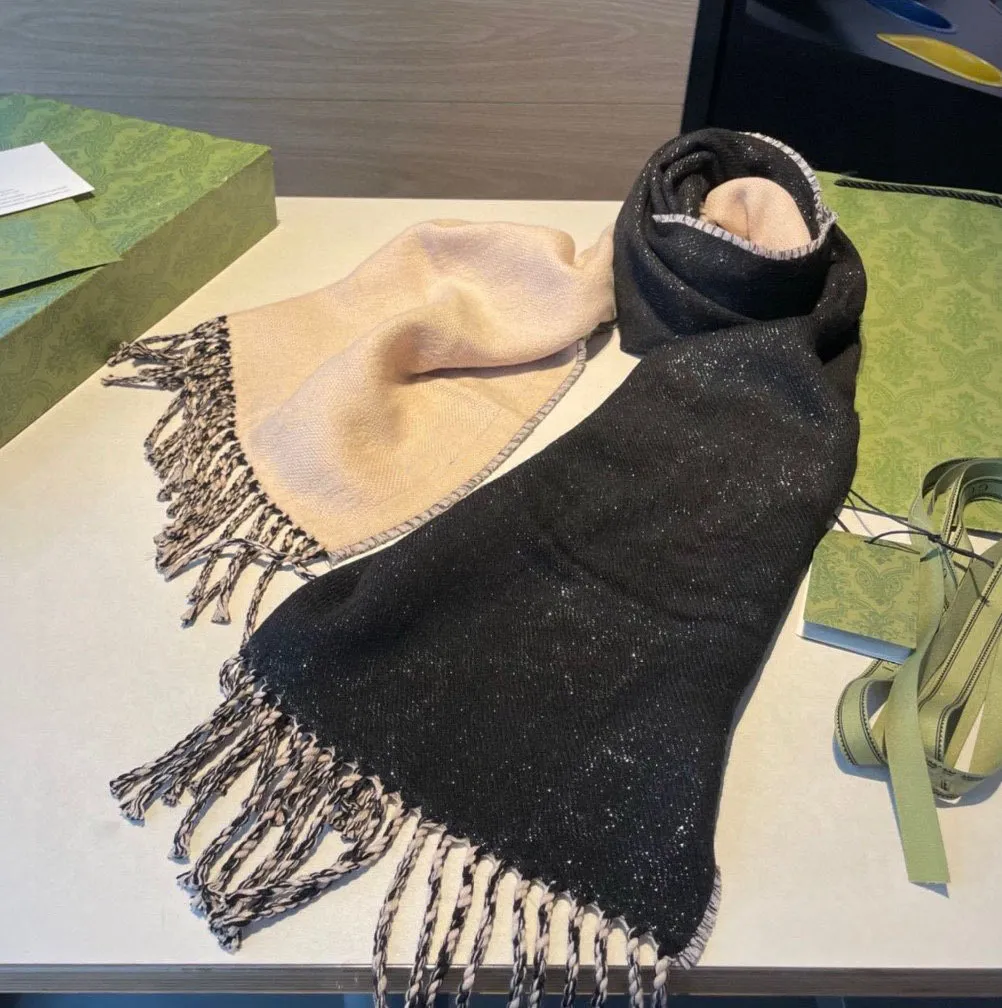 Kvinnor Pashmina Squaren Soft Advanced Stole Tyger Tassel Cashmere Luxury Erkänn Designer Wool Hijab Scarves Pure Head Empelled Scarf Long Printed Wraps
