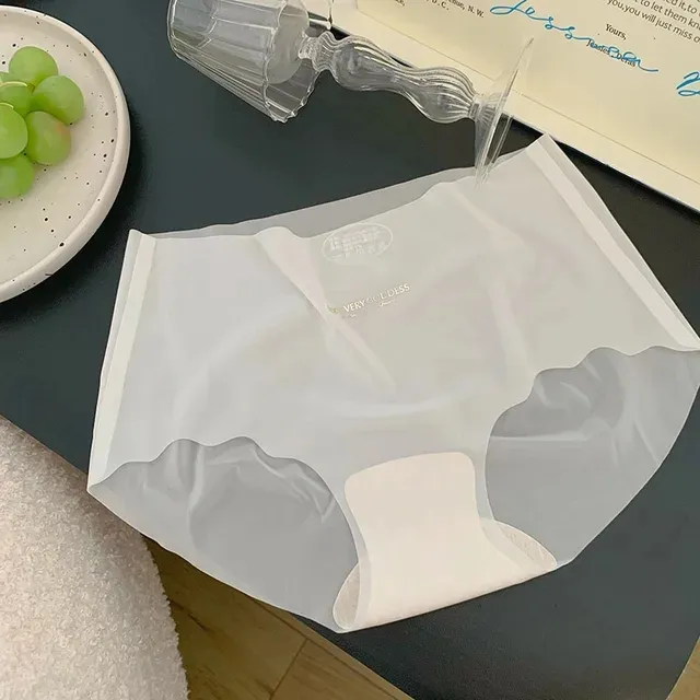 Briefes Sex Toys Bluetooth Femme Vibrator Egg App Control G Spot Stimulator Dildo Vibrant Vagina Balls Adult Goods for Women Panties