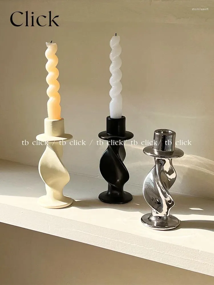 Candle Holders Klicka på Twist Ceramic Candlestick Decorations Retro Medieval Vintage Home Decoration Shop Display