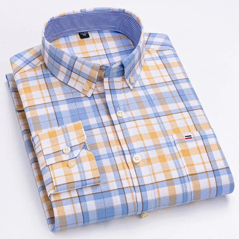 Mens Classic Plaid Oxford Рубашки с длинным рукавом карман 100 хлопковые бизнес -бизнес -обычная формальная кнопка рабочей одежды 240409