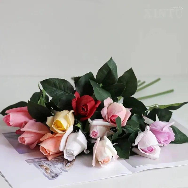 Kwiaty dekoracyjne symulowane nawilżająca róża pojedyncza ręcznie usypująca domowa dekoracja fałszywa symulacja kwiatów