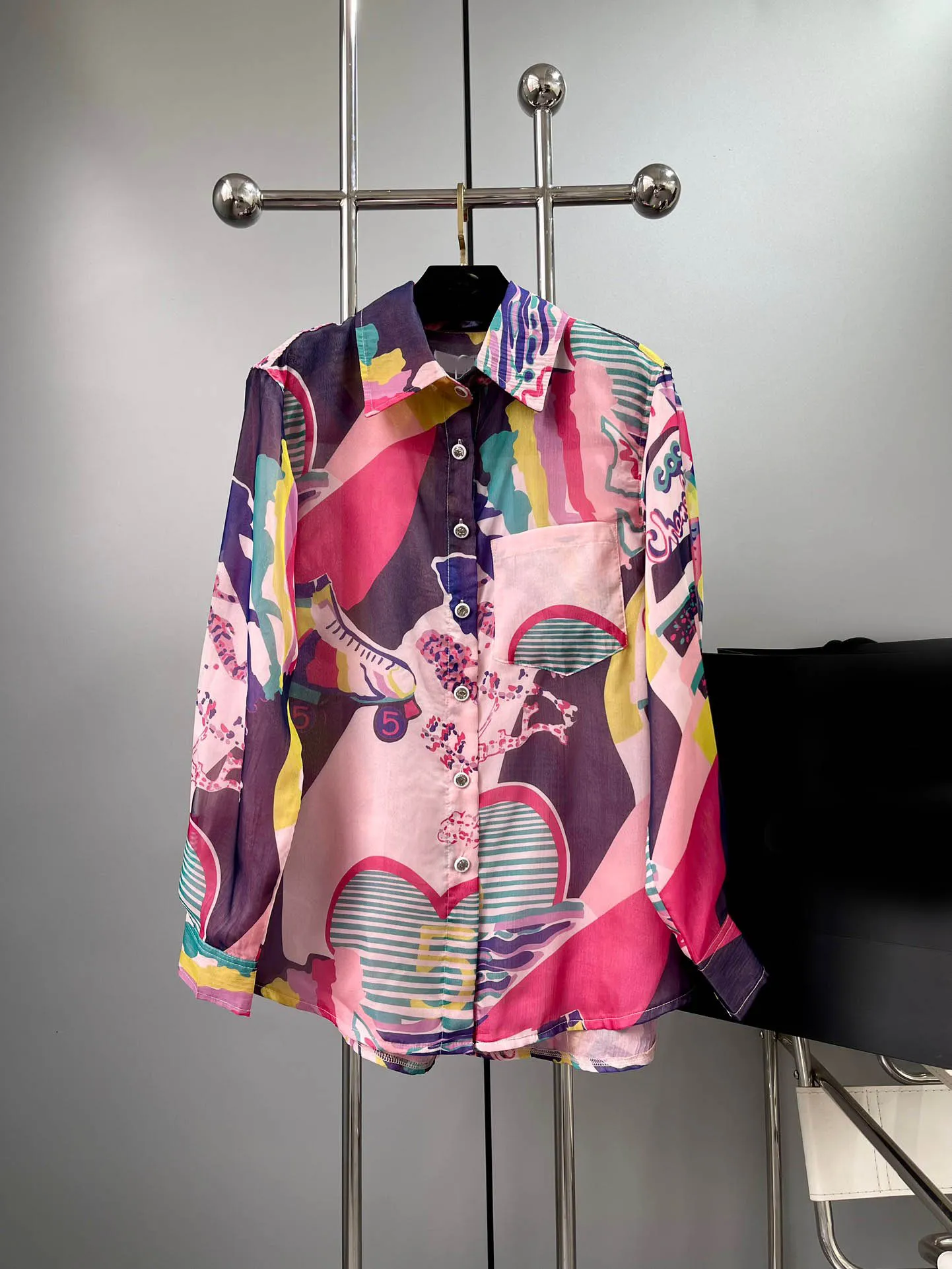 Designer 2024 Blouses pour femmes Patchwork Patchwork Lapel à manches longues chemise de chemisier mode sommet élégant