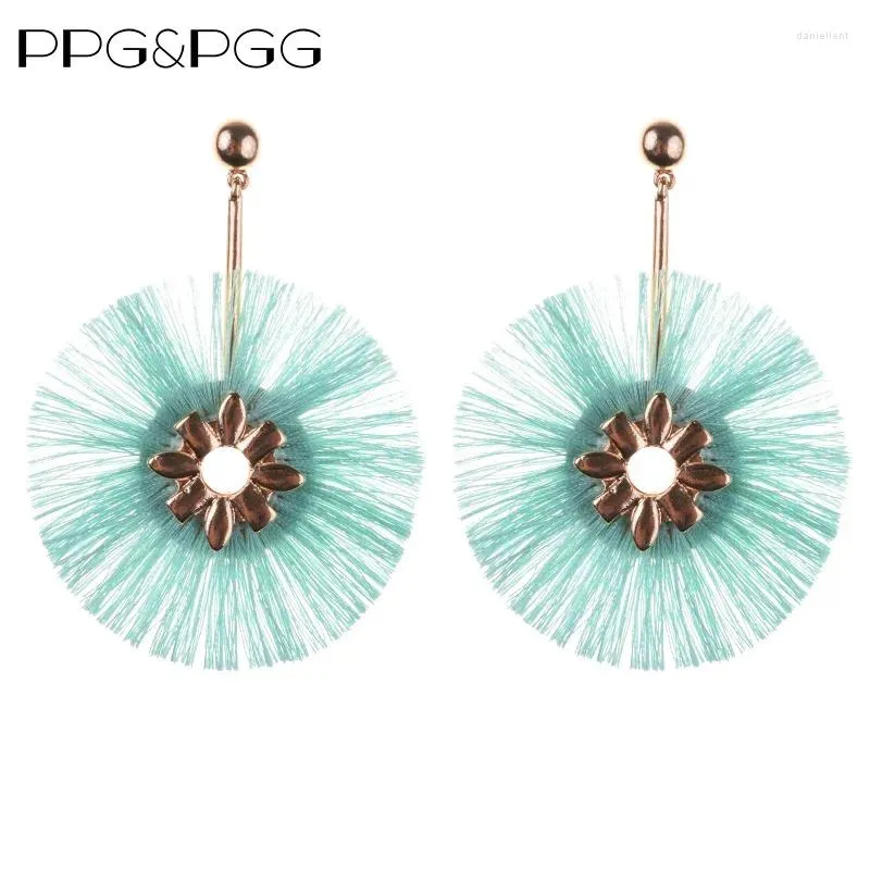 Dange oorbellen PPGPGG Boheemse stijl Fashion Fan Tassel Dames 7 kleuren Statement Sieraden Groothandel