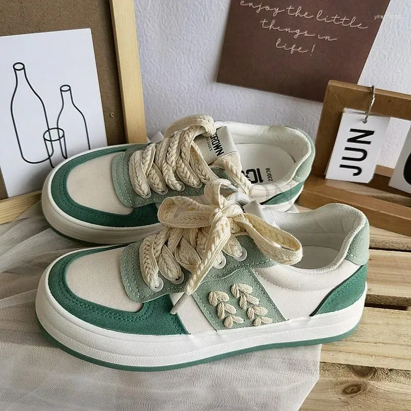 Chaussures décontractées Sneakers Spring Summer Sole Sole Lace Up Up Quality Quality Girl's 35-40 White Leisure