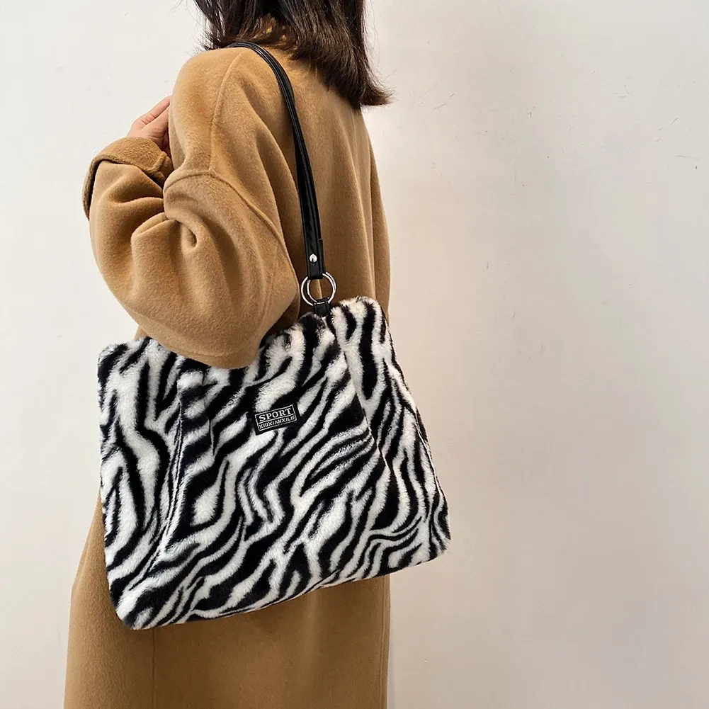 Bags Winter Vintage Zebra Stripes Cow Pattern Print Plush Shoulder Bag Women Casual Large Capacity Shopping Bags Faux Fur Handbags
