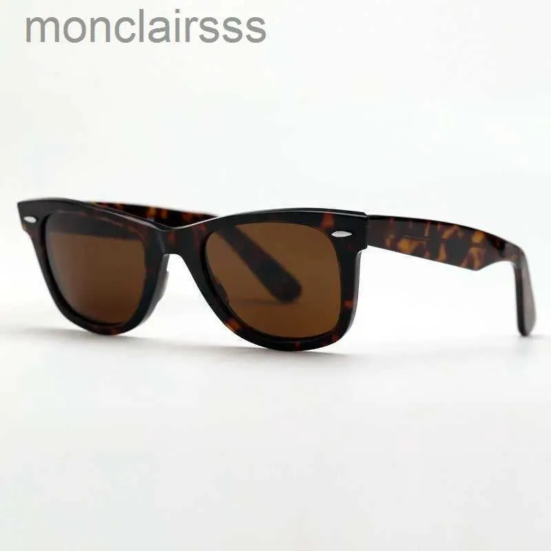 Nya klassiska Brand Wayfarer Luxury Square Solglasögon Män Kvinnor Acetatram med Ray Glass -linser Solglasögon för Male UV400 Tortoiseshell Co 2UU7