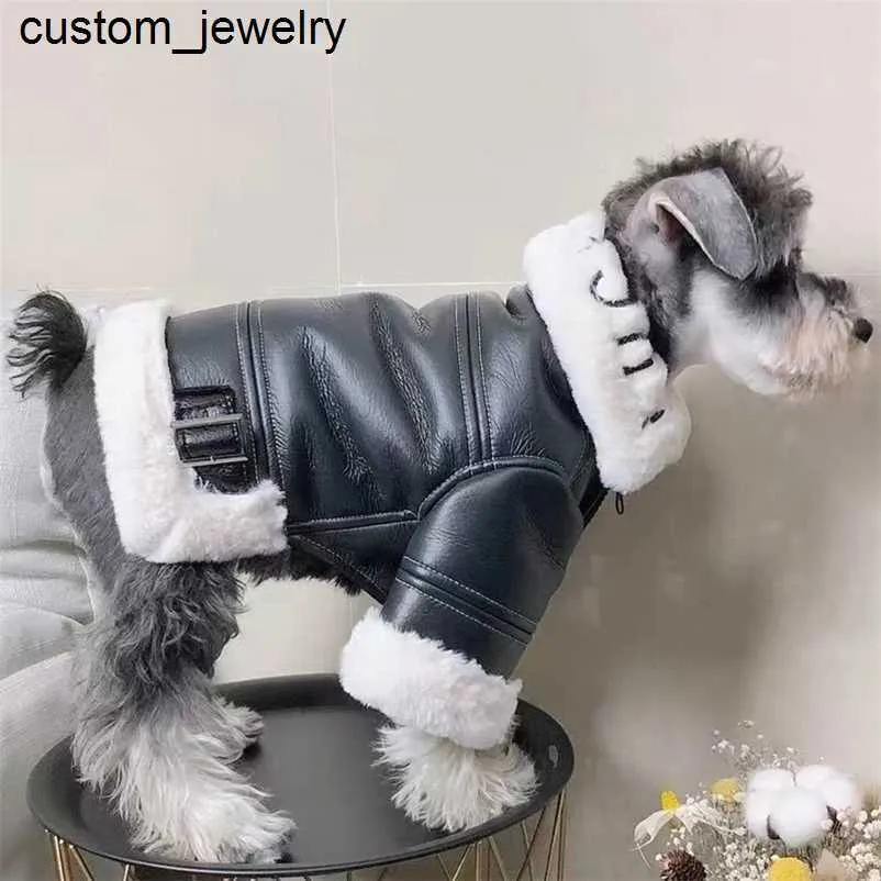 Veste de moto en cuir en cuir pour chien Vêtements de compagnie des vêtements d'épaississement des vêtements d'épaississement de la mode française Bulldog d'automne Black garçon mascotas 221109