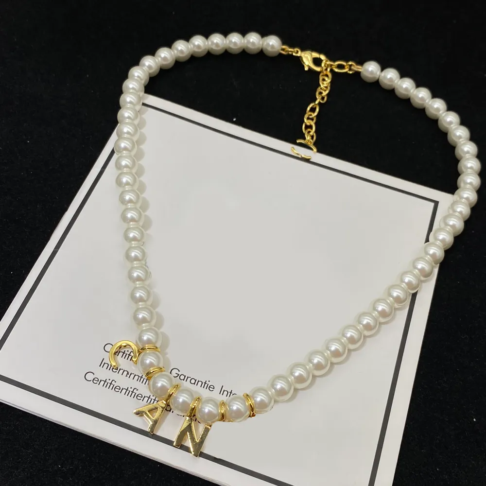 Good Sell Designer Necklace Pendant Brand Letter Chain Men Womens Gold Plated High Quality Copper Necklaces Diamond Pearl Chains Wedding Jewelry Gift