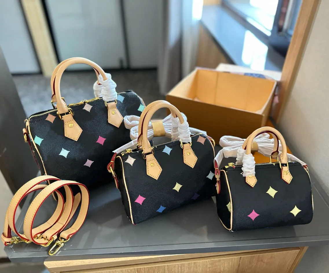 Luxury Leather Designer Travel Handbag Classic Nano Mini