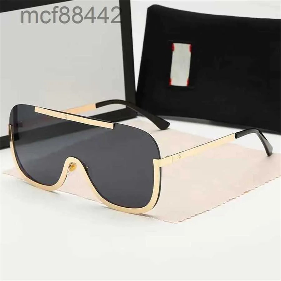 Männer Frauen Leisure Sonnenbrille Ins Mode gutaussehende einteilige Windschutzscheibe-Brillenlinsen Ozean flach Sport fahren Sonnenbrillen