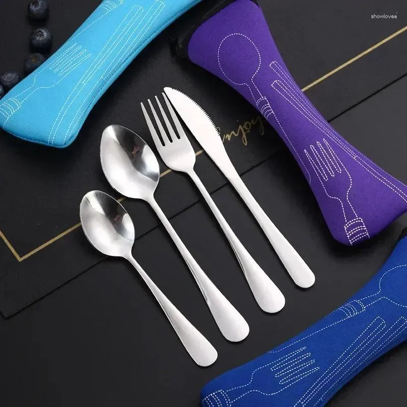 Zestawy zastawy stołowej 3/4PCS Stwarza stolika ze stali nierdzewnej Convinnernt Travel Packaging Storage Cutlery Picnic Fork łyżka łyżka jadalna