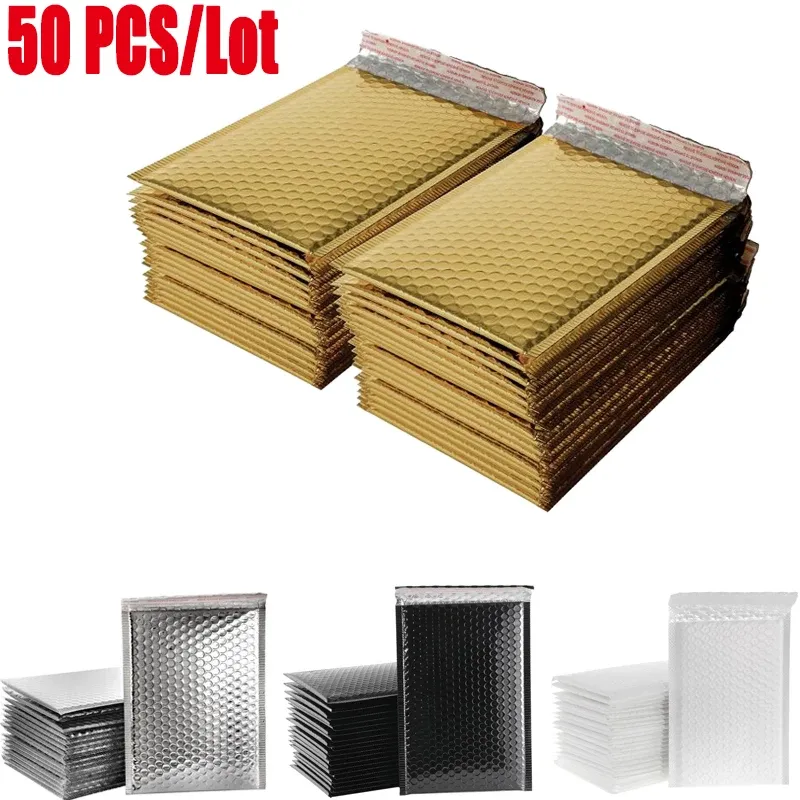 Sacs 50pcs / lot enveloppe envelote en enveloppe auto-phoques Enveloppes d'expédition rembourrées avec sac de diffusion à bulles forfaits d'expédition noir argent en or noir