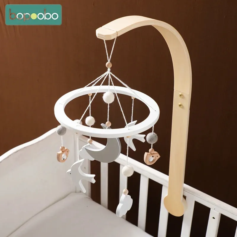 Baby Bed Bell Bracket Ratsles Toys 0-12 شهرًا للرضع الخشبي للطفل المتنقل Carousel Cots Kids Musical Toy 240418