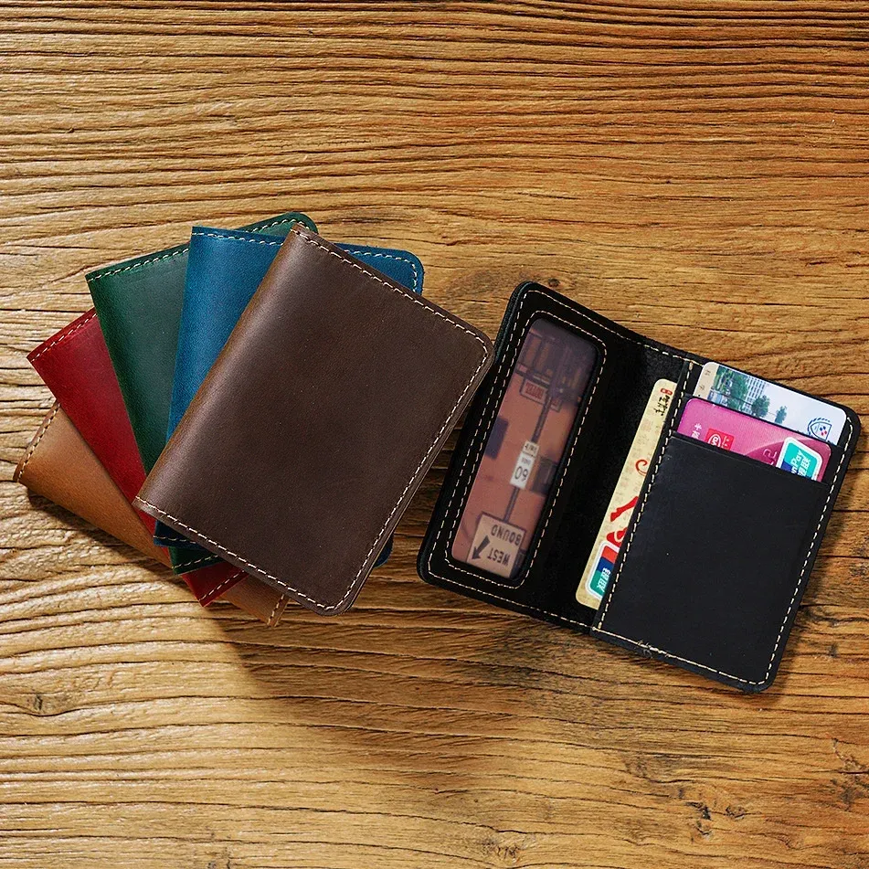 Tapisseurs de carte de crédit pour hommes Cartes bancaires Bank Tenters Geothesine Leather Wallet Mini Money Clips Business Luxury Femmes Small Purse Pouche