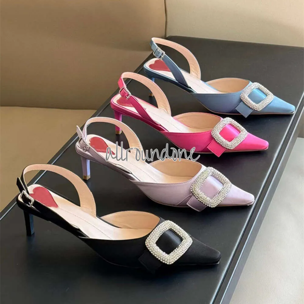 Sapatos famosos de marca Rogerr Vivi Sandálias femininas e saltos altos sandálias femininas Sandálias femininas Sapatos de banquete de moda rosa Ponto