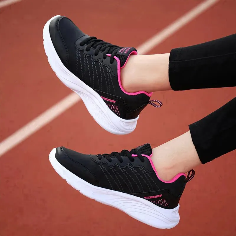 Runningskor Mens Black White Women Sneakers Trainers Outdoor Sports Fashion Size 36-46